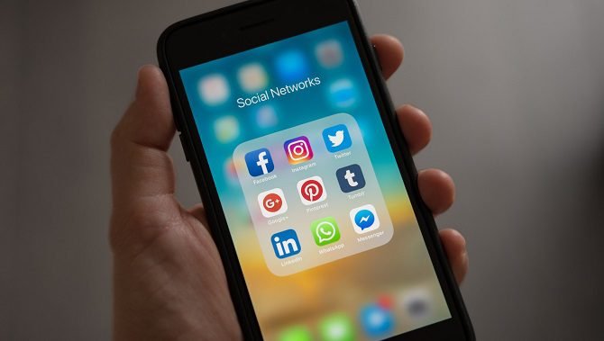 Puissance des réseaux sociaux